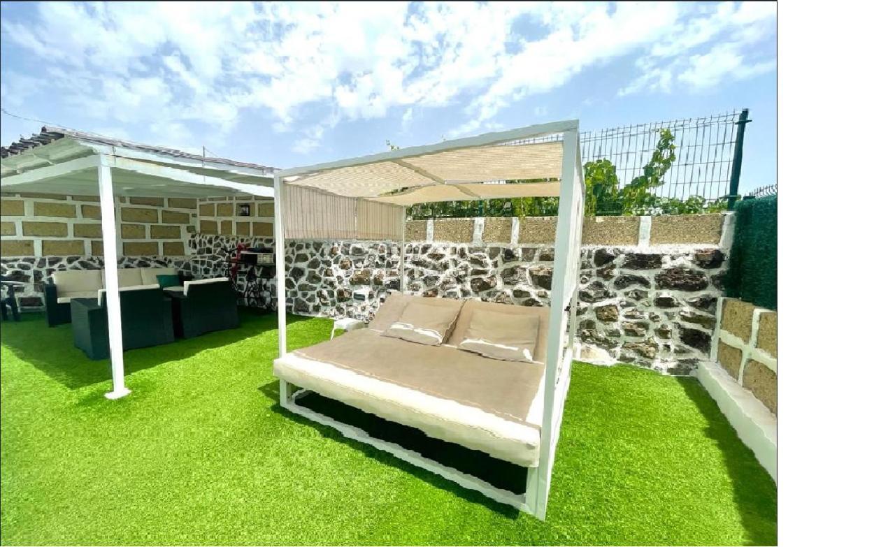 Paraiso. Heated Pool Gospodarstwo wiejskie *