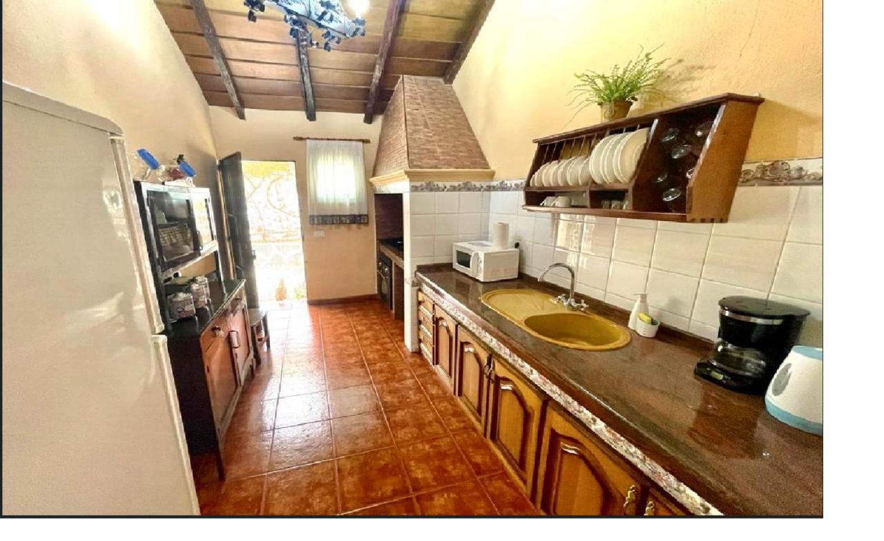 Country house Paraiso. Heated Pool Vilaflor